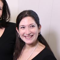 Randi Zuckerberg lascia Facebook. La famiglia si divide