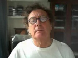 Il video-vaffa di Iacchetti, ma la Casta fa "melina"