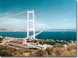 “Il Ponte è una grande opportunità, non servono le barricate"