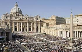 Ecco come usa i soldi la Chiesa cattolica