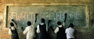 Italia è ora di rivolgere gli occhi e le mani al futuro