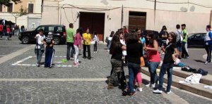 “Che aria tira” a Civitavecchia? Tagliate quei fumi e mettete dei fiori su quelle ciminiere