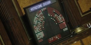 Vitalizi parlamentari: una proposta molto semplice