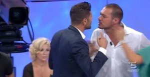 Uomini e donne: tra Leonardo Greco e Marco Meloni sfiorata la rissa