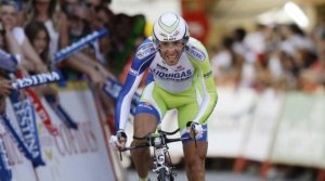Chi è Nibali, il campione siciliano che ha vinto la Tirreno Adriatico e vuole prendersi il Giro d'Italia
