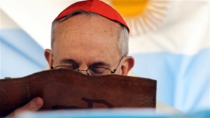 Il Papa argentino: retorica e problemi reali