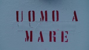 Dopo Lampedusa: impedire altre tragedie, gestire meglio migrazione e asilo a livello UE