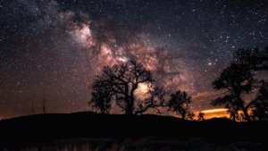 Notti e aurore affascinanti riprese in time lapse - VIDEO