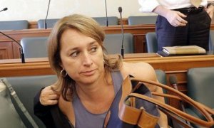 La Senatrice Gambaro espulsa dal M5S per lesa maestà