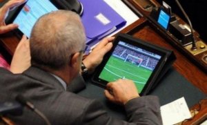 In Parlamento meglio non fare, potrebbe rinascere la speranza