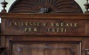 Il re è nudo