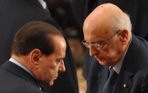 Berlusconi a Mattino Cinque: riapriamo le Camere chiuse