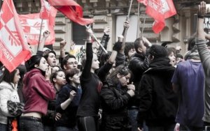 Gli studenti campani condannano i tagli della Gelmini e annunciano proteste