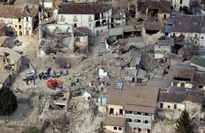 L'Aquila città fantasma, a due anni dal sisma