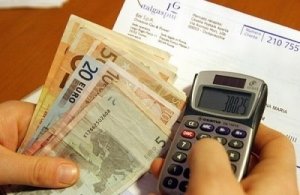Pressione fiscale: il 54% incide sul bilancio d'imprese e famiglie