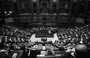 Le leggi che non servono più all'Italia