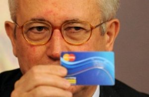 Milleproroghe, la social card decentrata agli “enti caritativi”