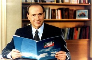 Com'era la politica senza Berlusconi?