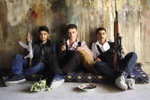 Syria-Young-FSA-Fighters-Take-A-Break