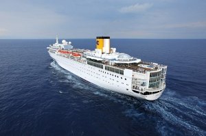 Costa Allegra: approdo tra due giorni grazie ad un rimorchiatore