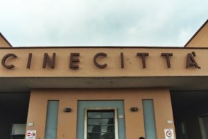 Salviamo gli studi di Cinecittà a rischio per colpa dei tagli