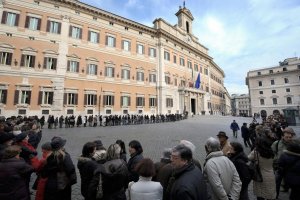 Il dilemma del Pd tra lo sciopero e la legge elettorale