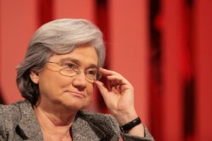Rosy Bindi: Il finanziamento pubblico? L'unico modo per fare politica in Italia