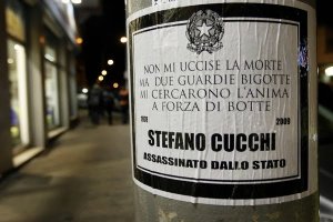Violenze e crimini senza colpevoli. Nel buio delle carceri