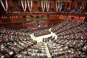 Politica italiana. Non ci rimane che ridere