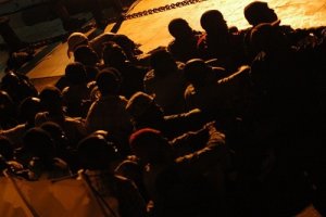 Lampedusa: quei morti ci chiedono chi siamo