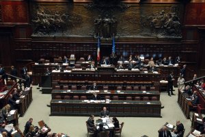 Contro Renzi e non contro l'Italicum: necessaria la fiducia