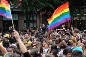 Buone novelle laiche: novità su tassazione, matrimoni gay e cambio di sesso