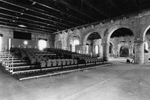 Biennale di Venezia. In scena al teatro alle Tese “Cloture de l'amour” e “Please, continue (Hamlet)”