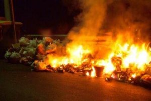 Chi (e come) gestisce il ciclo rifiuti in Campania