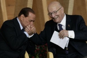 Report: "La divina provvidenza", don Verzè e i servizi segreti