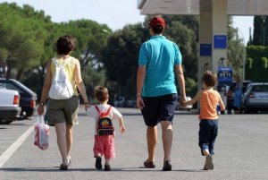 Ok a modifiche cognome, ma per esperti cattolici su Radio Vaticana è “attentato alla famiglia”