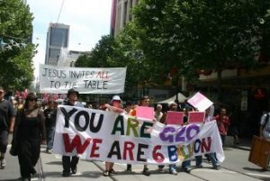 G20: aperta l'inchiesta sulla morte del manifestante. Cause Naturali?