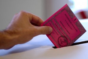La politicizzazione della Democrazia