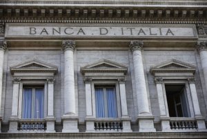 Lo sbugiarda persino Bankitalia
