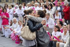 L'insostenibile leggerezza degli estremisti anti-gay