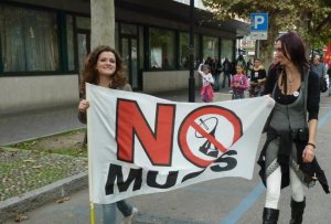 NO MUOS: il 30 marzo a Niscemi la manifestazione è stata grande