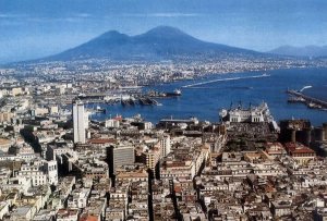 Napoli, la strage dei tumori