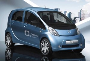 Rivoluzione sostenibile in casa Peugeot: ecco la iOn