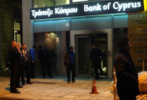 Cipro: prelievo forzoso sui depositi bancari?