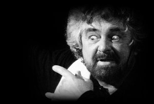 La deriva di Grillo: anarchico, anacronista ed un po' razzista