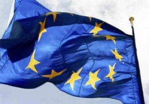 Hollande all'Eliseo, in Grecia perde l'euro, cade la Merkel, incognita Italia