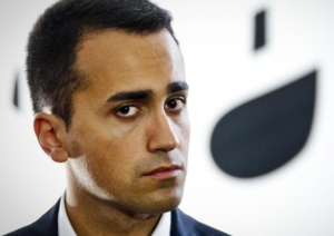 M5s: lavorare meno, lavorare tutti
