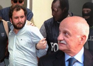 Mangano a Dell'Utri: "Stragi, la sinistra sa". Mancino trattava. I Ros mancarono Provenzano