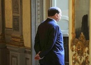 Un governo disperatamente solo