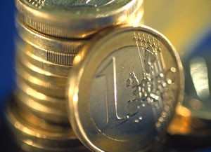 Meno deficit ma nessuna politica per la ripresa
